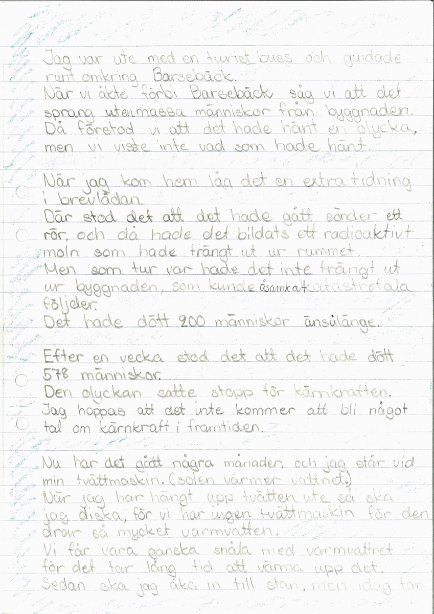 Uppsats om en framtidsversion om år 2000 skriven 1979.

Framsidan är ett blått papper med en teckning med ett kärnkraftverk. i framkant finns fyra röda hus och i bakgrunden vatten och skog. Överest lyser en gul sol. Titeln är "Tävlingsbidrag till Älvsborgsposten om framtiden och vår miljö".

Ingår i en samling innehållande 98 st Uppsatser. 103 st Teckningar gjorda av skolbarn, från norra länsdelen.

Från en tävling. ''Framtiden och vår miljö'', annordnad av Älvsborgs-posten i samarbete med Älvsborgs Länsmuseum. Utställning. 19 Dec. 1979.