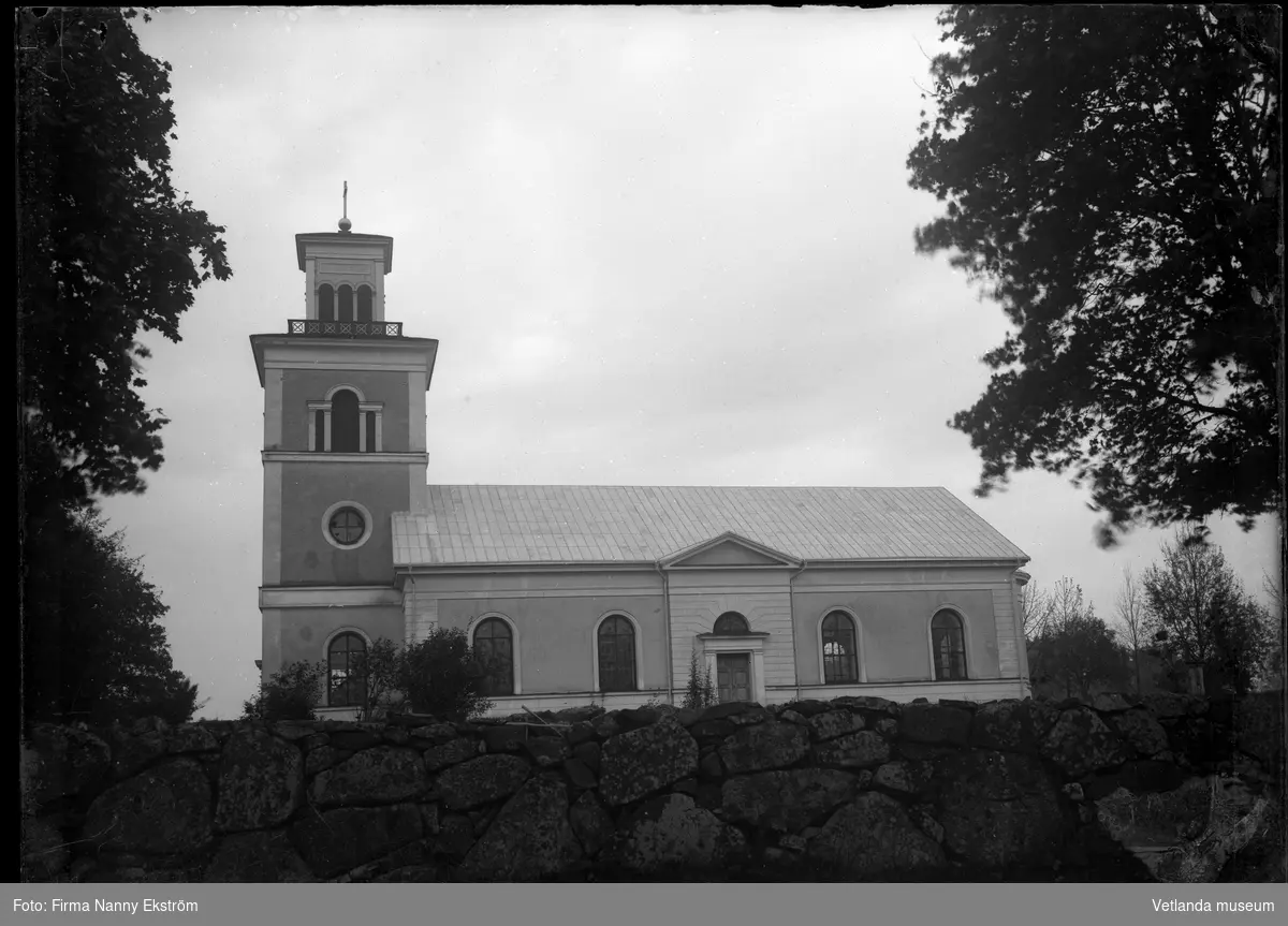 Kyrkan i Barkeyrd år 1894.