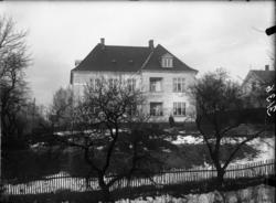 En villa i Kongens gate 32, Skien.