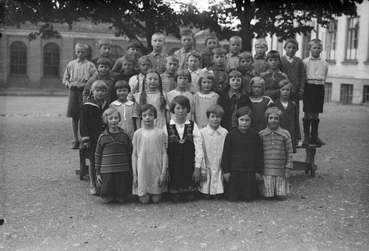 Skoleklasse 3a Lillehammer folkeskole 1928.