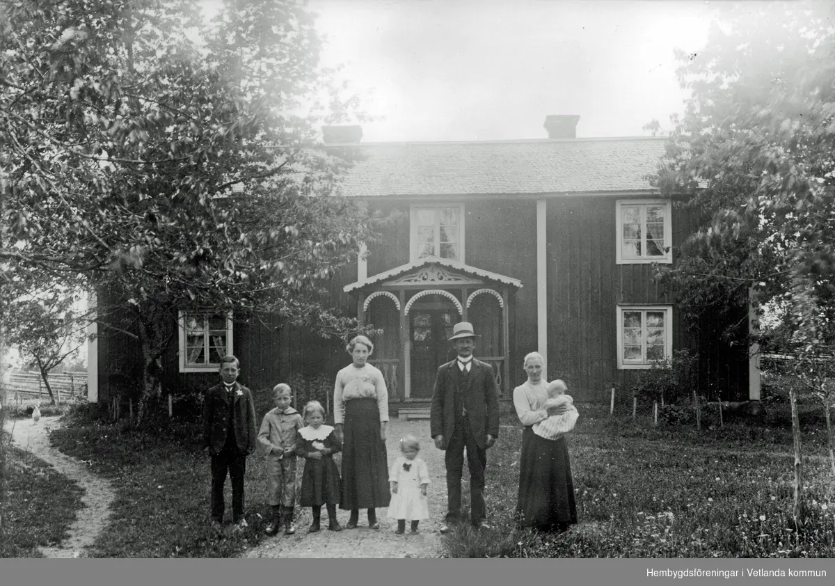 Alfred Adolfsson med familj, Språklandetorp