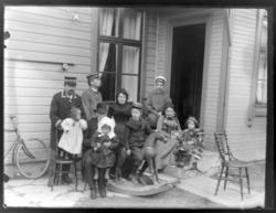 Hos sorenskriver Borch på Heimli i Tana