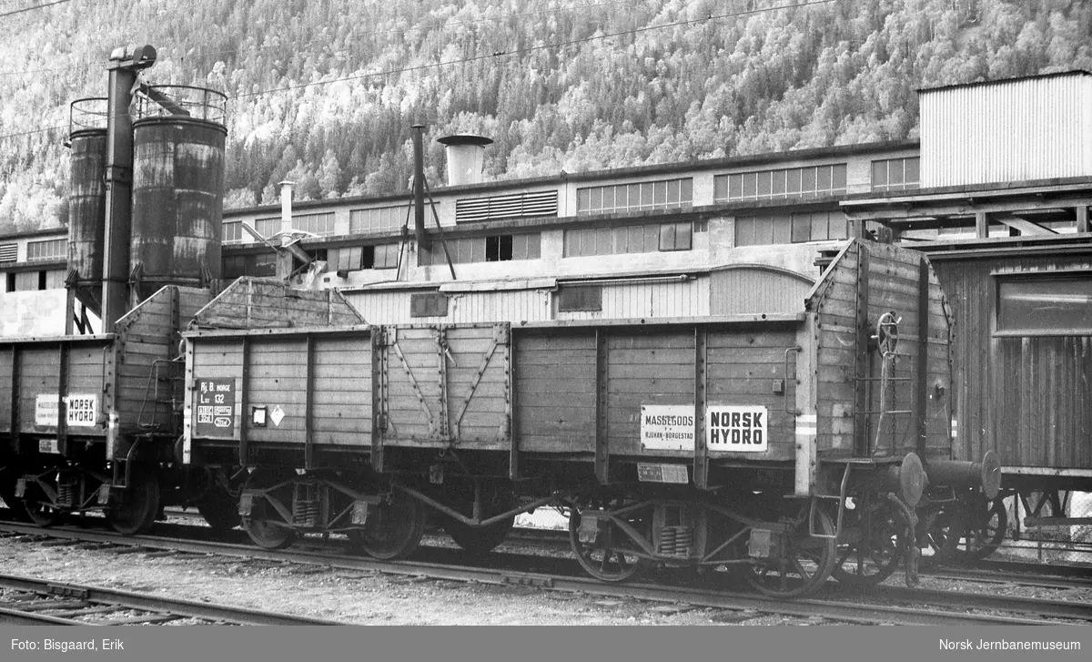 Rjukanbanens godsvogn litra Lo3 nr. 132 på Rjukan stasjon