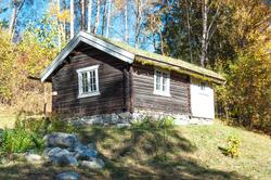 Stugu fra Sutøy under Prestegarden på Ål Bygdamuseum, Leksvo