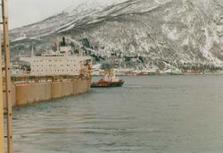 LKAB. Ombord på slepebåten "Rallaren" i oppdrag på Narvik me