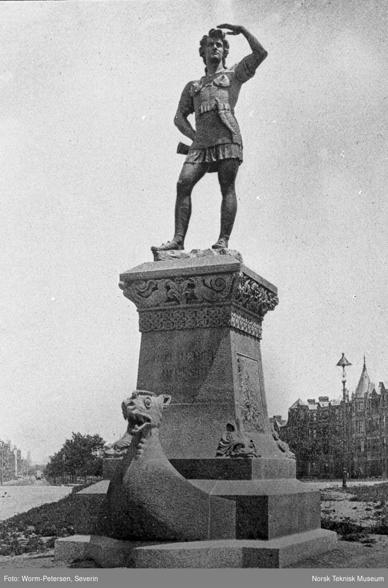 Statue av Leiv Eiriksson, Boston.