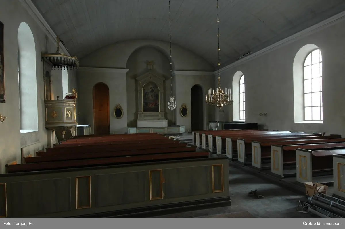 Ut- och invänding renovering av Sofia Magdalena kyrka, Askersunds stad.
Interiör från NV, före renovering.
Dnr: 2004.230.179