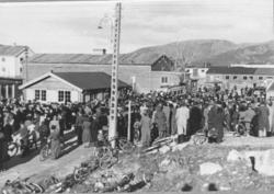 Namsos sentrum, mai 1945. Falstadfangene kommer heim.