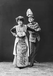 Signe Heide "Valencienne Zeta"   Harald Steen "Camille Rossi