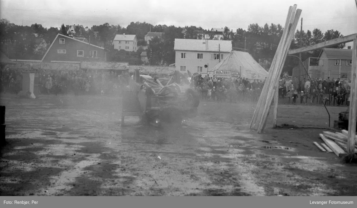  Fra utstillingen på Stadion. I anledning 125 års jubileet for Levanger By, 1961.