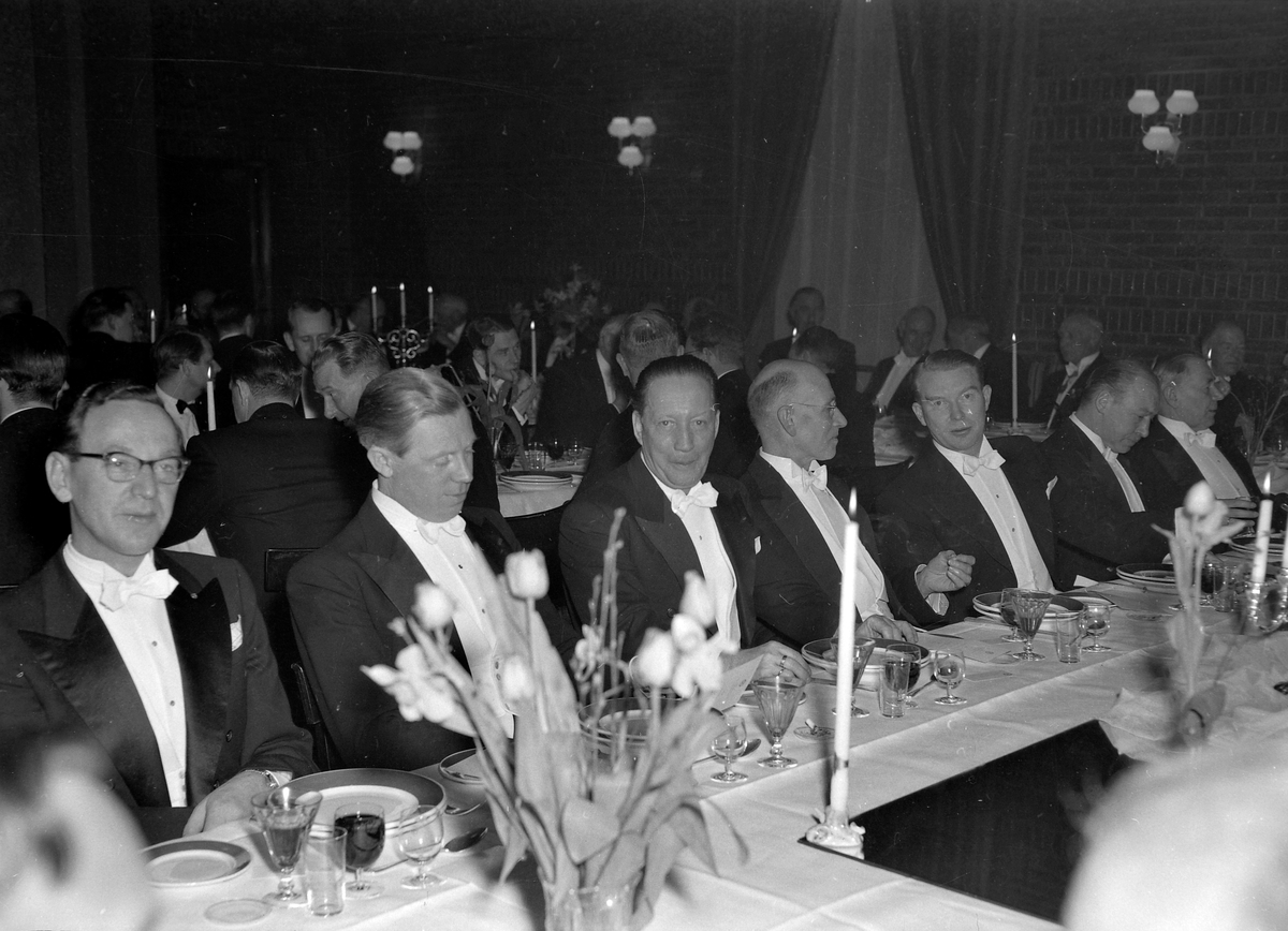 Middagsselskap i Kunstindustrimuseet og Handelsstandens Hus