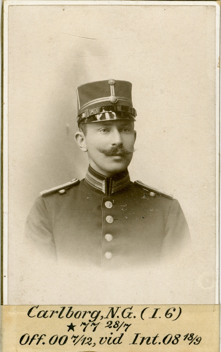 Porträtt av Nils Gustaf Carlborg, officer vid Smålands artilleriregemente I 6 och Intendenturkåren.