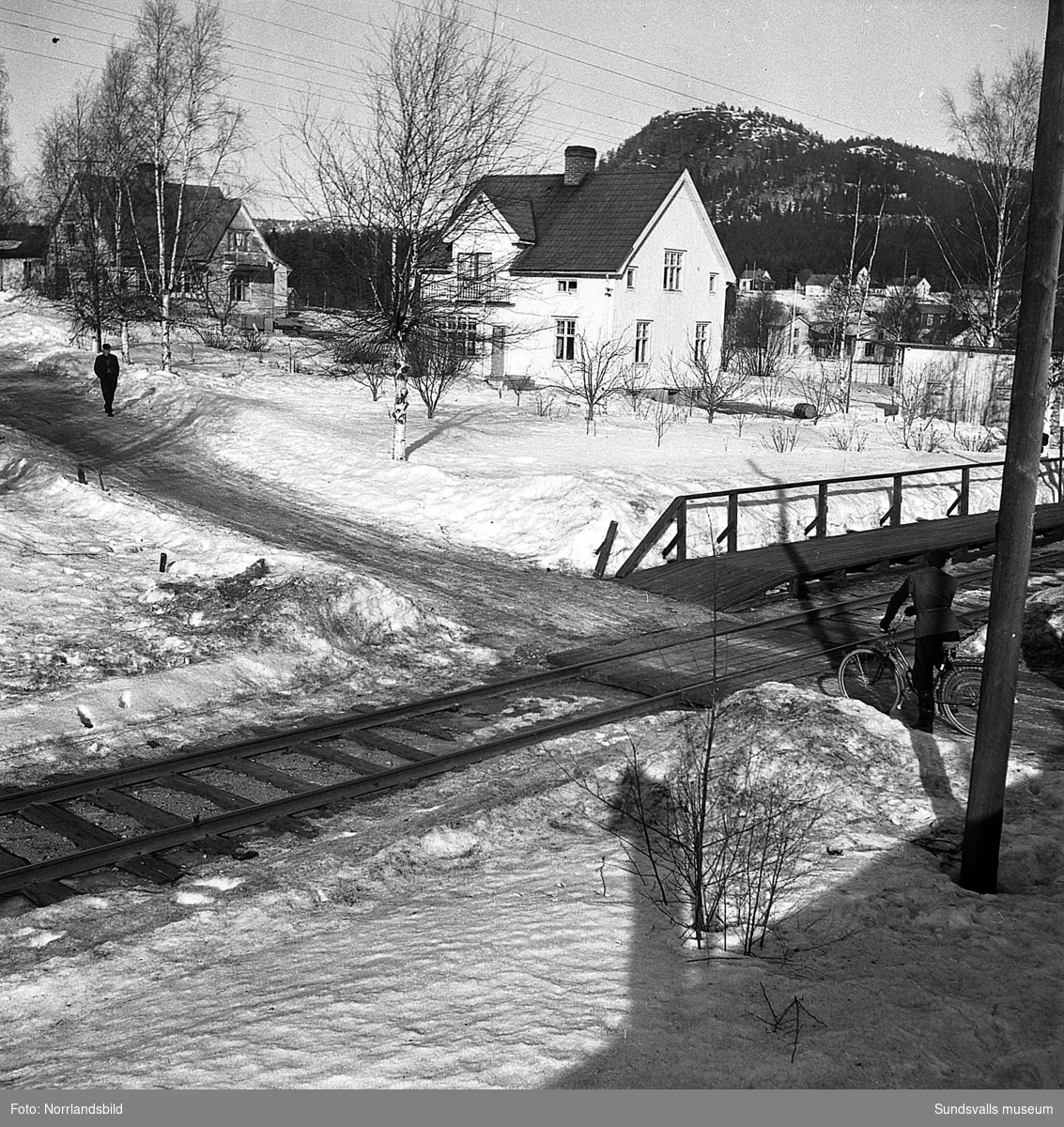 Järnvägsövergång i Nolby, vid Svanvägen.