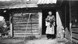 Margit Eikre ( 1879-1956), fødd Grøto. Her på Medgardsstølen