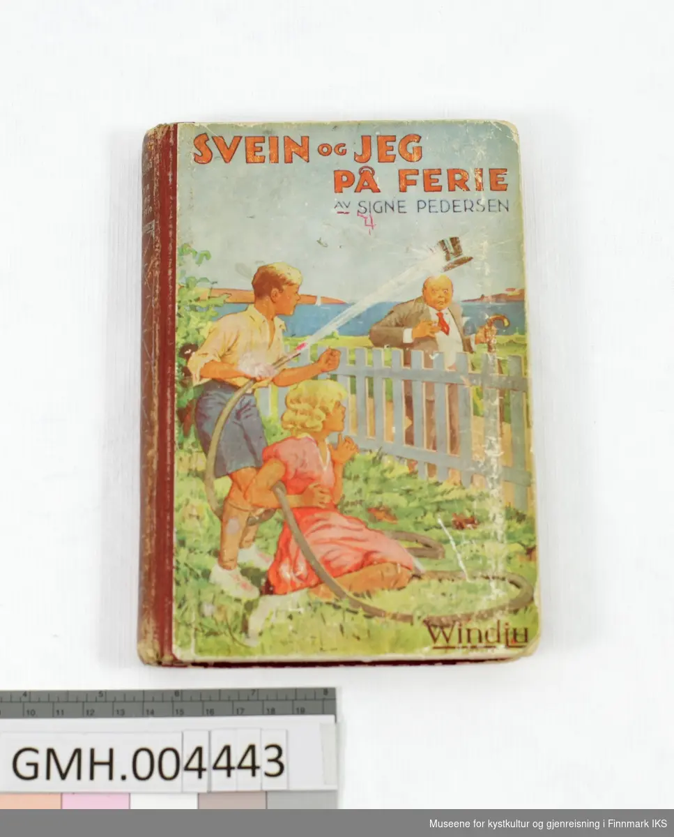 Bok: Signe Pedersen. Svein og jeg på ferie. Windju Simonsen, Olso, 1947.
