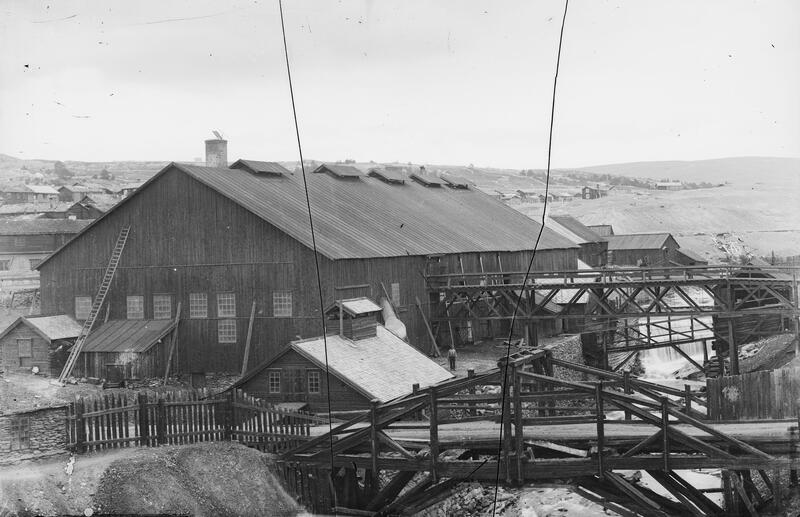 Smelthytta som stod ferdig i 1888 (Foto/Photo)