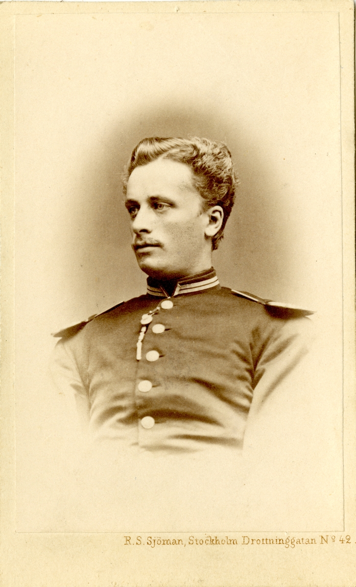 Porträtt av Bengt Vilhelm August von Hofsten, löjtnant vid Svea ligarde I 1.