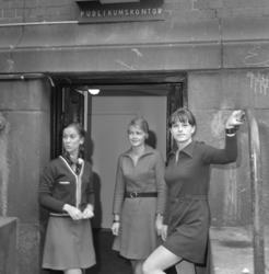 Nationaltheatrets publikumskontor..Margrethe Aaby, kontorets