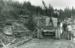 Tømmerlasting på FWD lastebil 1936-1950