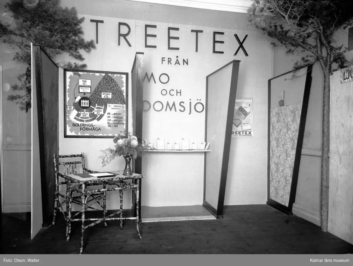 En utställning med Treetex träfiberskivor.