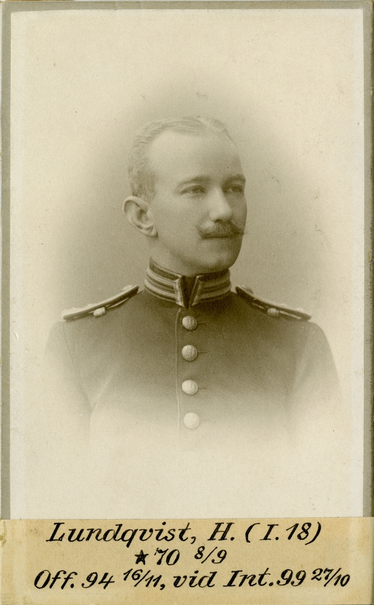 Porträtt av Harald Lundqvist, officer vid Västmanlands regemente I 18 och Intendenturkåren.