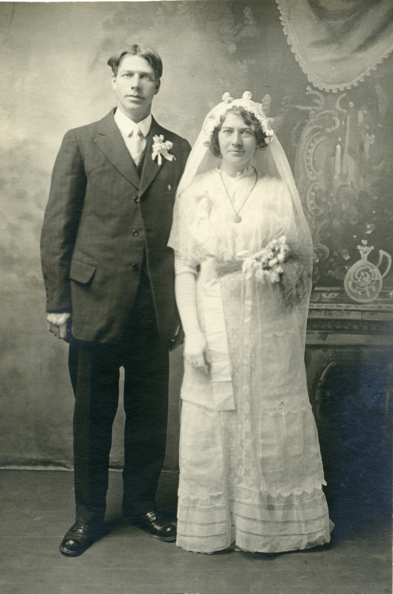 Brudeparet Anna og Thorvald Høneren.