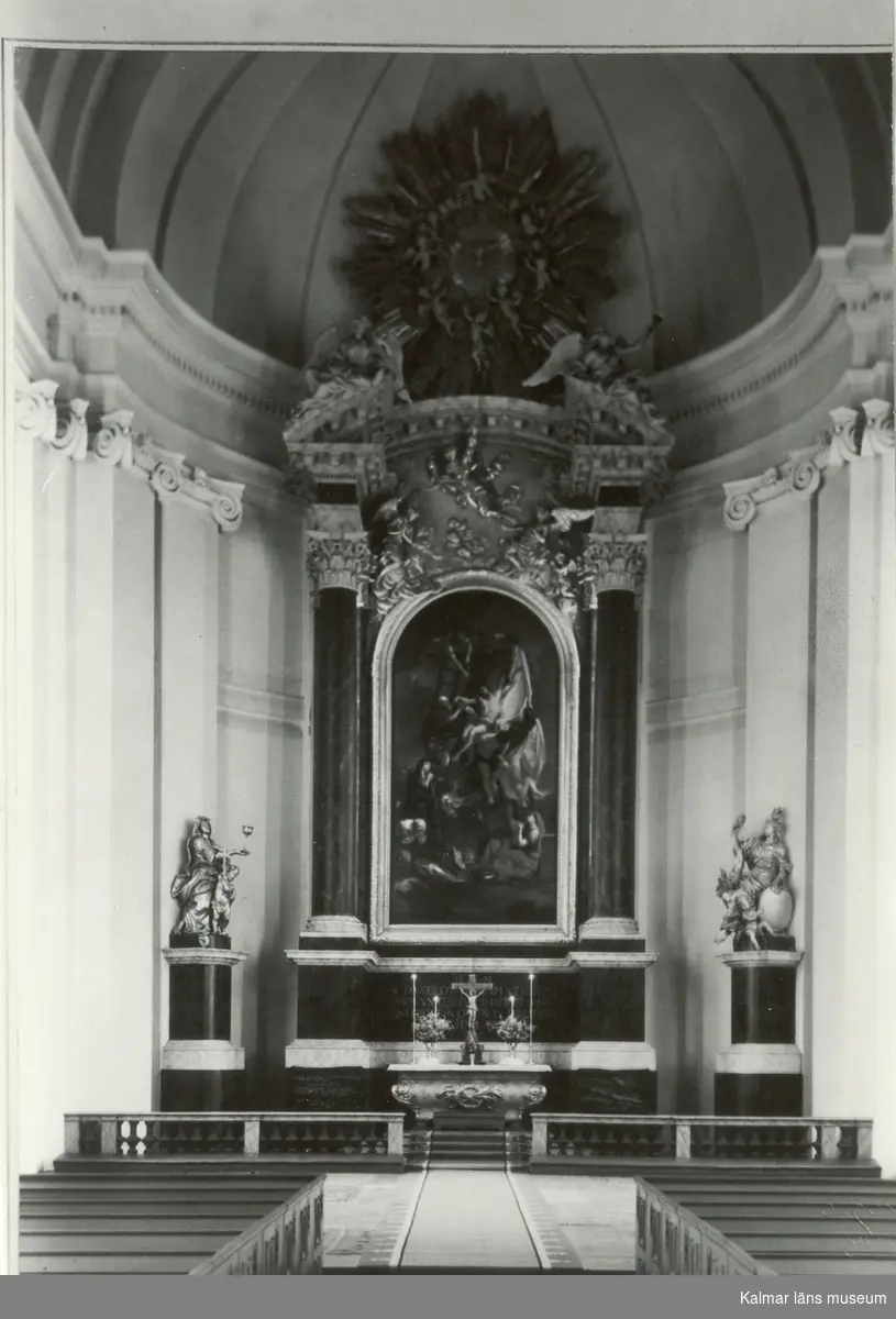 Altaruppsatsen i Kalmar domkyrka.