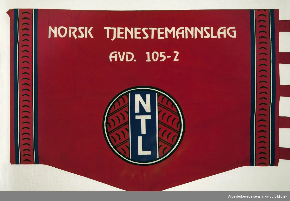 Norsk tjenestemannslag avd. 105 - 2.Stifte 1960..Bakside..Fantekst: Norsk Tjenestemannslag.avd. 105 - 2.NTL
