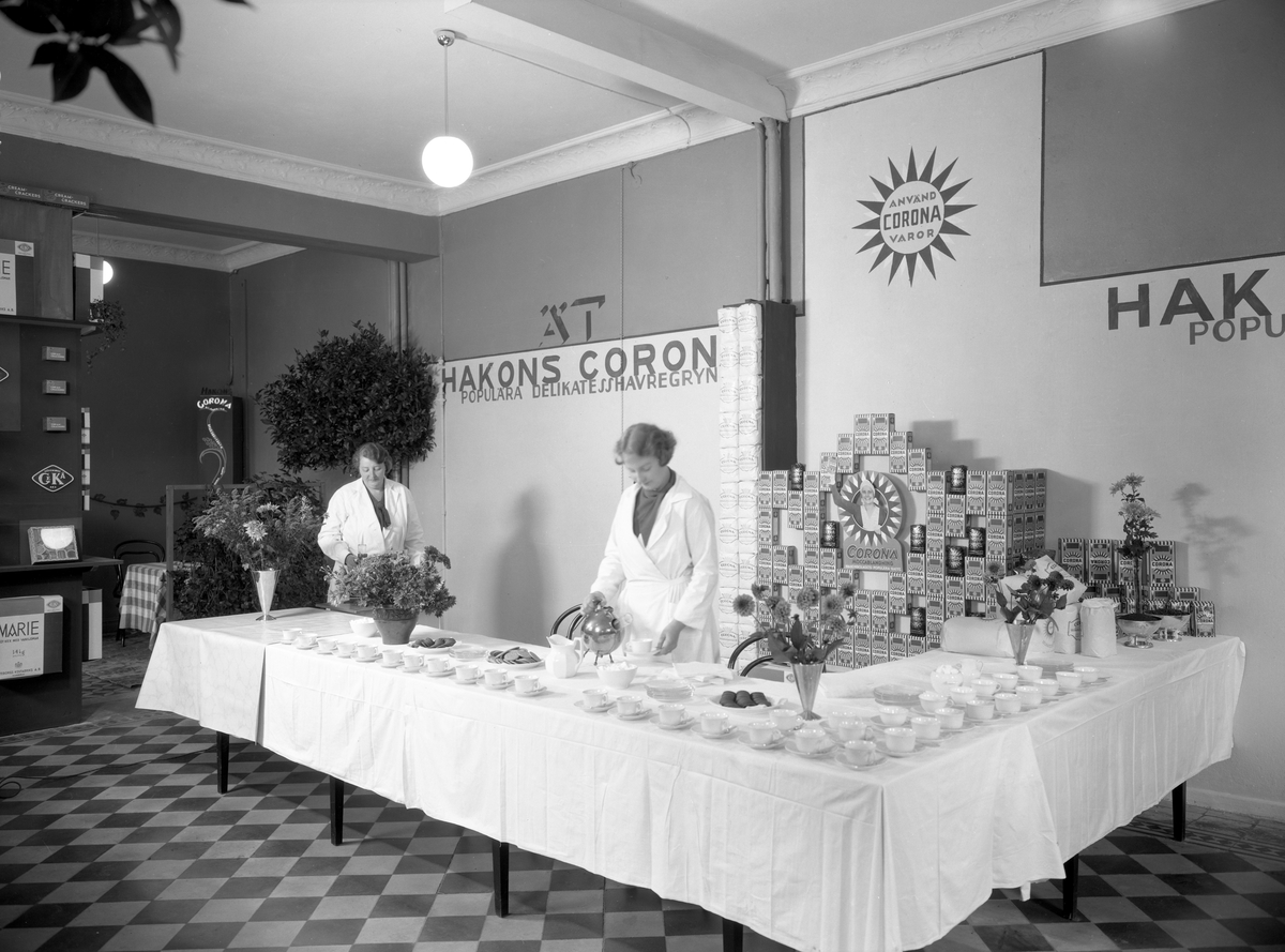 Hakonbolagets utställningsmonter på en bild från 1934.