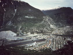 Ø. Årdal, oversikt