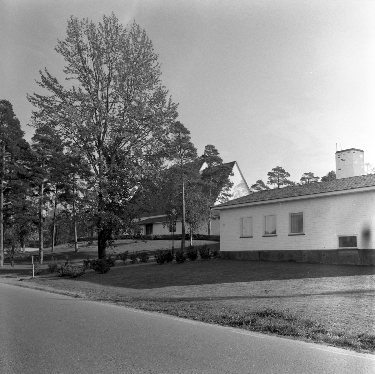 Skoghall: Nya kyrkan i september 1960.