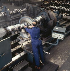 Skipsmotor veivaksel