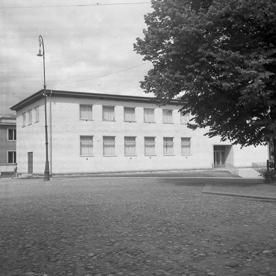 Nybygget på Smålands Museum. (Byggdes som annex till Växjö läroverk ...