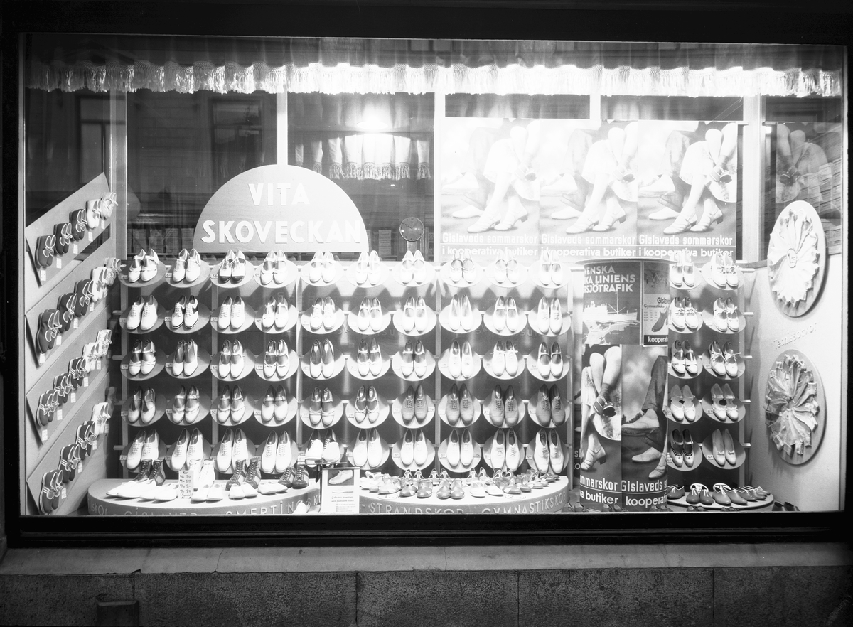 Konsum Alfa sko. "Vita skoveckan". År 1935.