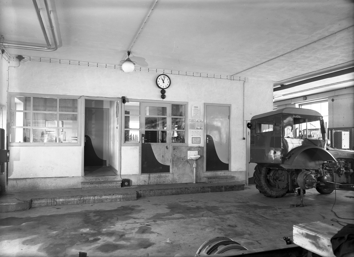 Forslunds Motor AB, Norra Kopparslagaregatan 14, Gävle. 10 februari 1945.