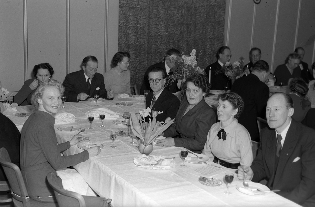 Kooperativa förbundets avskedsmiddag för disponent Trång, på Hotell Baltic. Februari 1950.