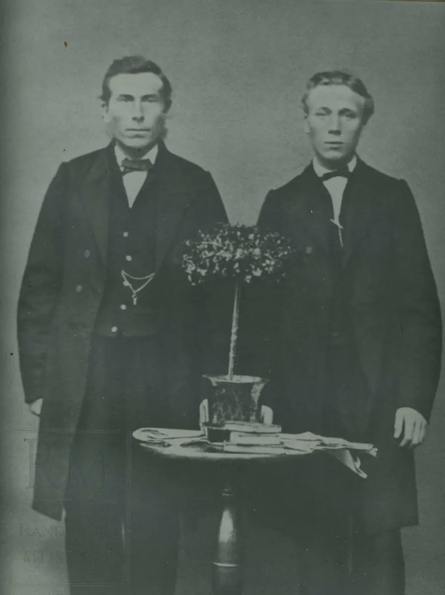 Brødrene Anders Iversen og Nils Iversen fra Hole.