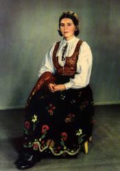 Postkort. Kvinnebunad fra Gudbrandsdal. Utstilling NF.