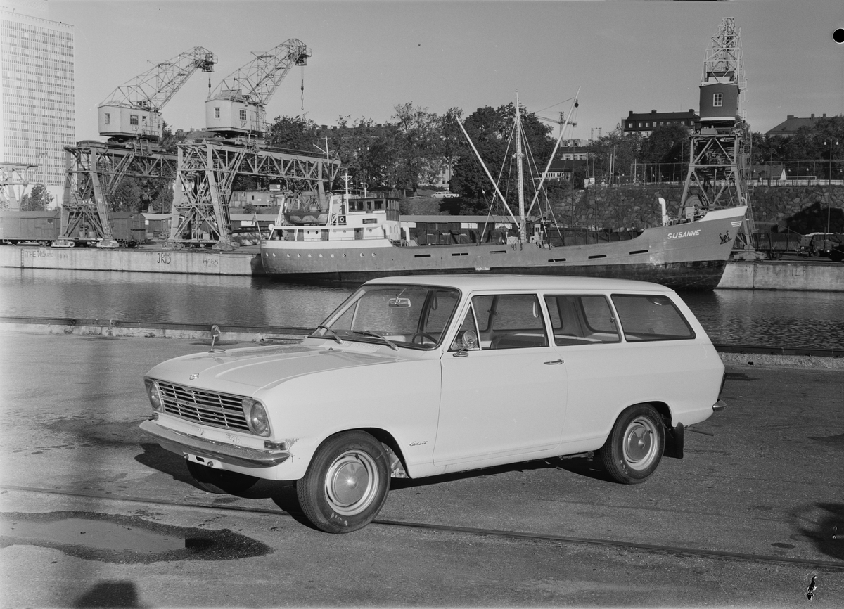 Typbesiktning. Opel Kadett Caravan (934-426-7). >>