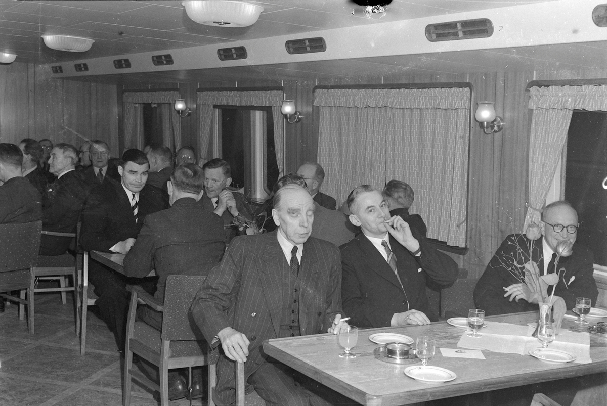 Hurtigrute Håkon Jarl på sin første tur nordover.