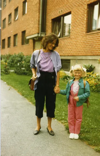 Barn på 80-tallet. Foto/Photo