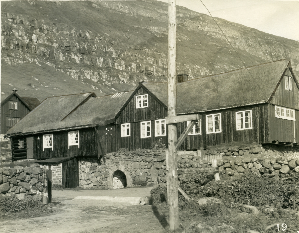 Kirkjubøur, bygd på vestkysten av Stremoy på Færøyene.