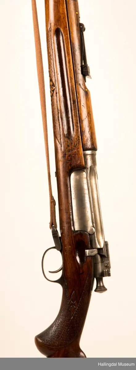 Utskjært motiv: Jeger med hund.