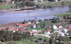 Hafslundsøy, Tune.
Tømmerslep i Glomma til Borregaard.