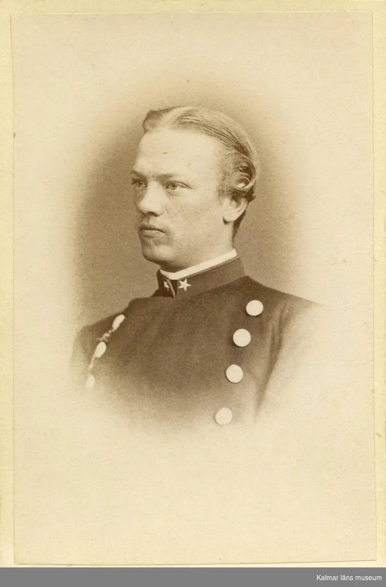 Porträtt på  Carl Meurling militär.