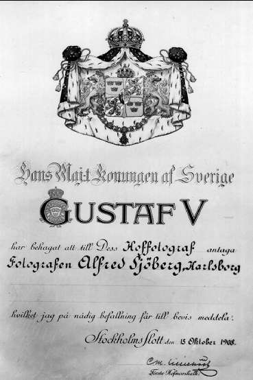 Alfred Sjöbergs utnämning till hoffotograf år 1908 av Sveriges konung Gustaf V.