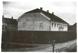 Skansevaktens slaveri, senere kriminalasylet