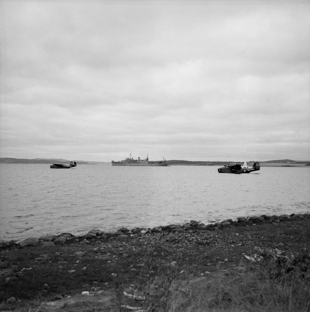 USS Currituck deltar i Natolandenes militærøvelse "Main Brace"