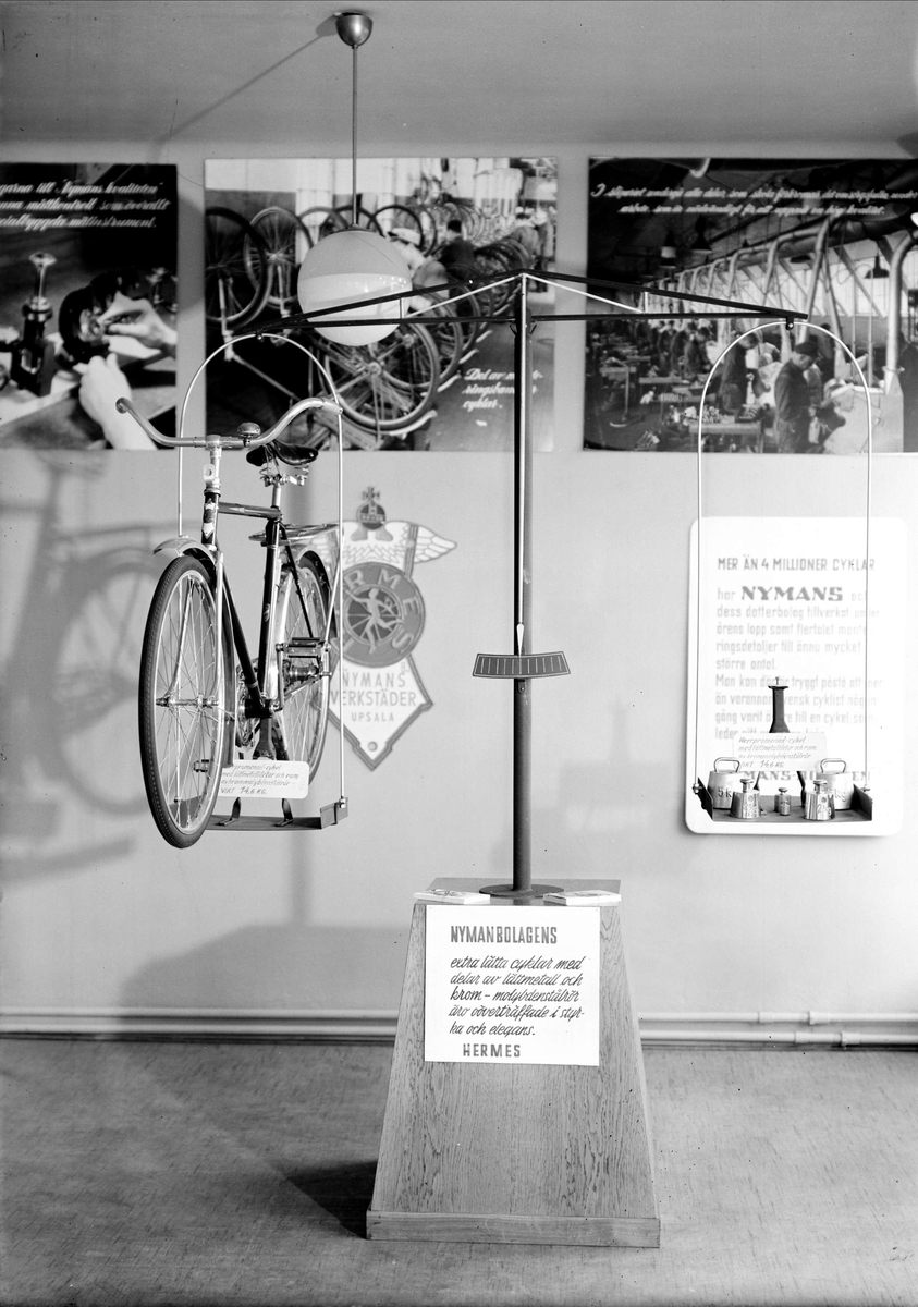 Utställning av cykel, Nymans.