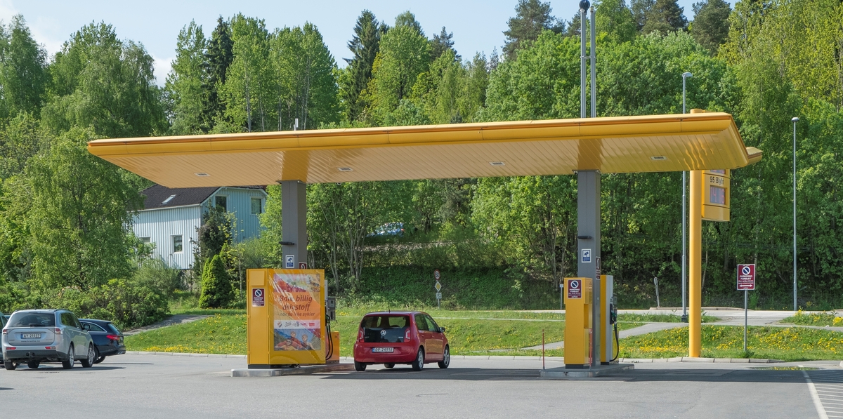 Uno X bensinstasjon Holterveien Drøbak Frogn